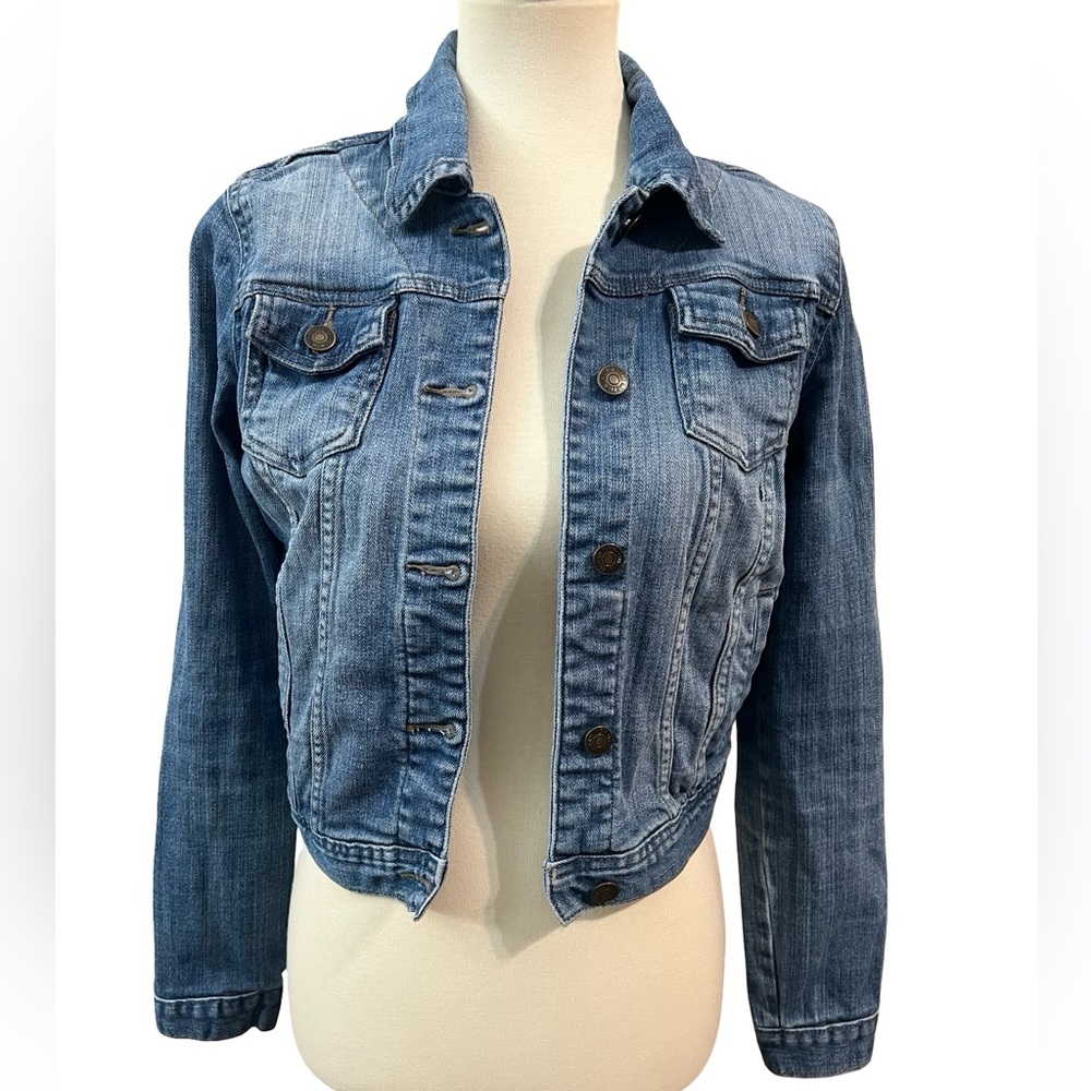 Forever 21 Blue Denim Jean Jacket
